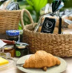 Village Gourmet Company, Inc. company logo